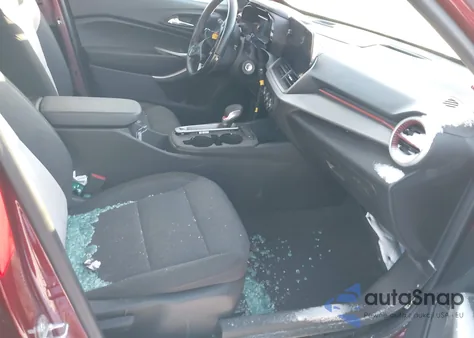 2024 Chevrolet Trax Fwd 1Rs из США, поврежденный, VIN KL77LGE22RC024270